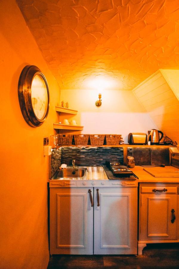 The Rookery Nook And Bronte Parsonage - Haworth Lejlighed Eksteriør billede